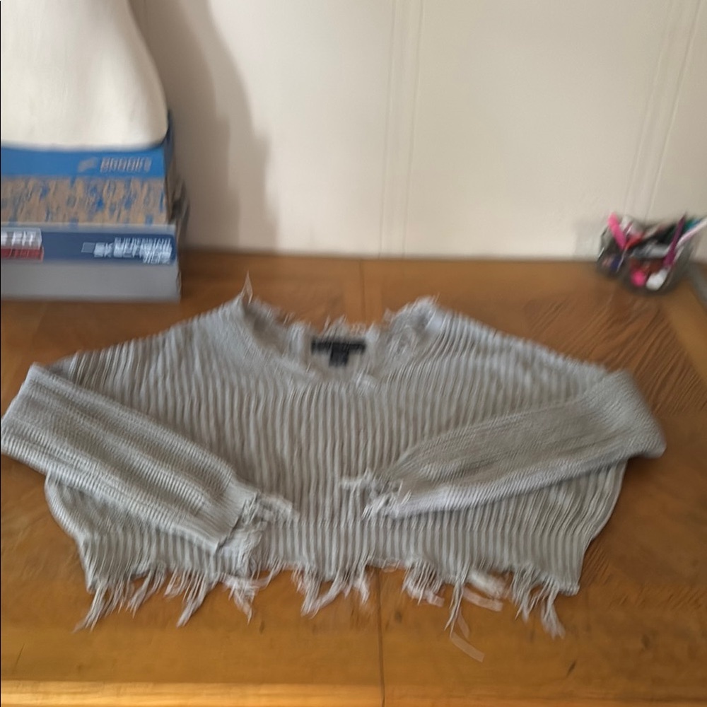 Polly & Esther Gray V-Neck Sweater with Distressed Hem - Picture 4 of 9